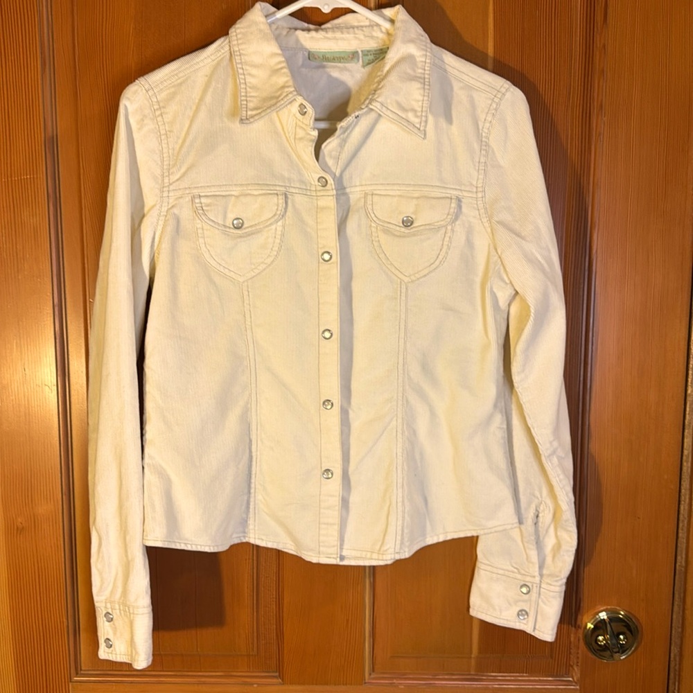 Periscope Fitted Cream Corduroy Shirt with Pearlescent Snap Buttons-M